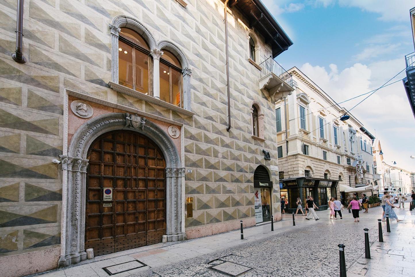 Palazzo Confalonieri Da Lisca Verona Eksteriør billede