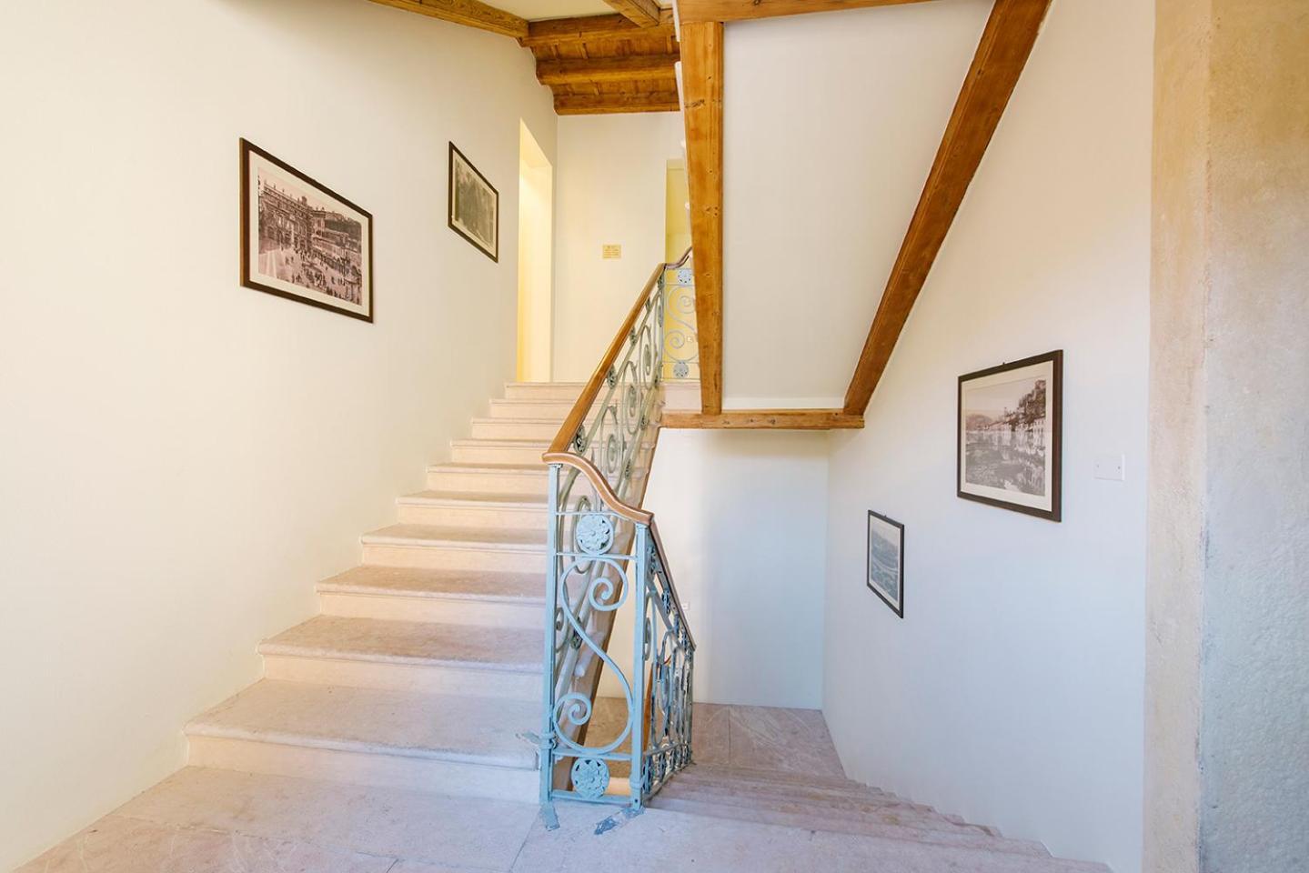 Palazzo Confalonieri Da Lisca Verona Eksteriør billede